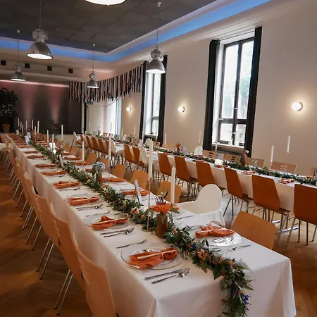 Hotel Kastanienbaum *
